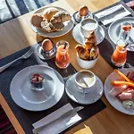 Alpenparks & Sonnleiten Apart Otel 4*