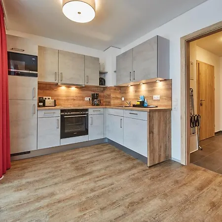 Alpenparks & Sonnleiten Aparthotel 4*