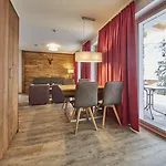 Alpenparks & Sonnleiten Appart hôtel 4*
