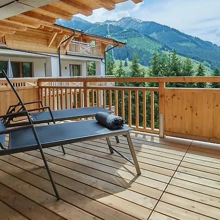 アパートホテル Alpenparks & Sonnleiten ザールバッハ・ヒンターグレム