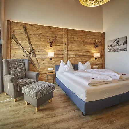 Alpenparks & Sonnleiten شقة فندقية 4*