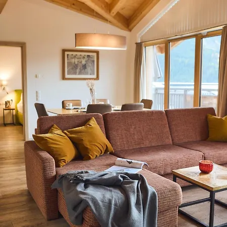 Alpenparks & Sonnleiten Aparthotel 4*