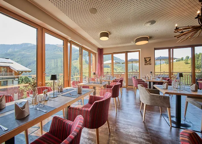 公寓式酒店 Alpenparks & Sonnleiten 萨尔巴赫