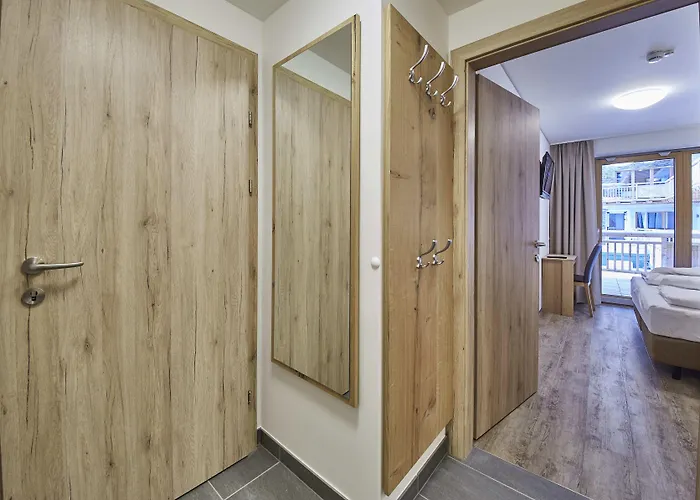 Alpenparks & Sonnleiten 4* 萨尔巴赫