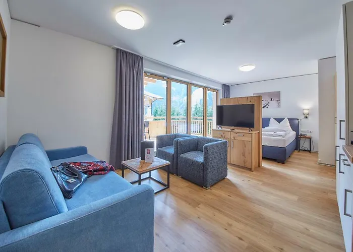 Alpenparks & Sonnleiten 公寓式酒店